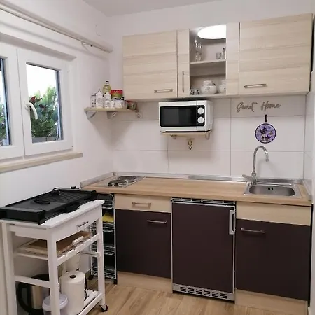 Apartment Marina *